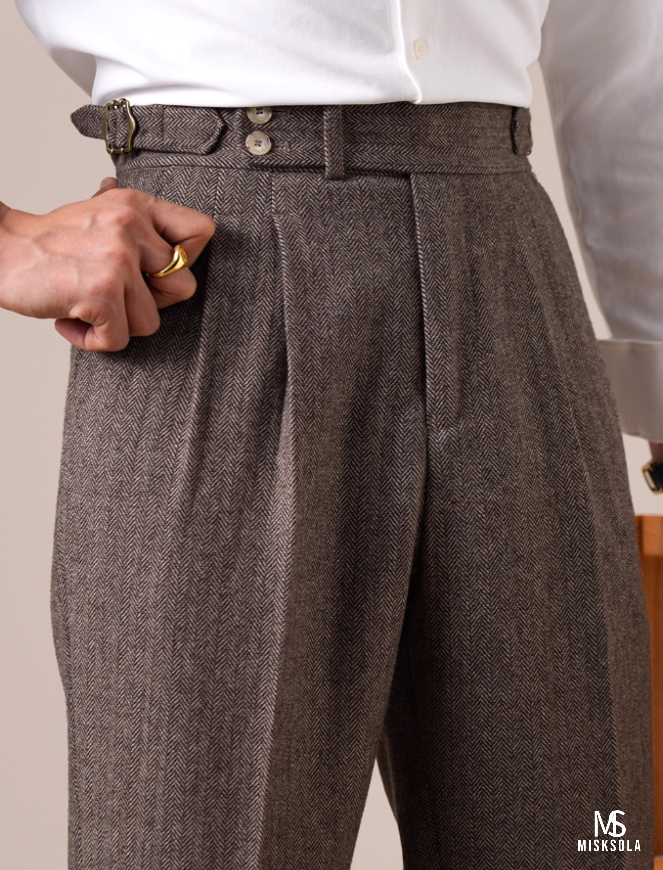 Ashford | Wool-Blend Pleated Trousers