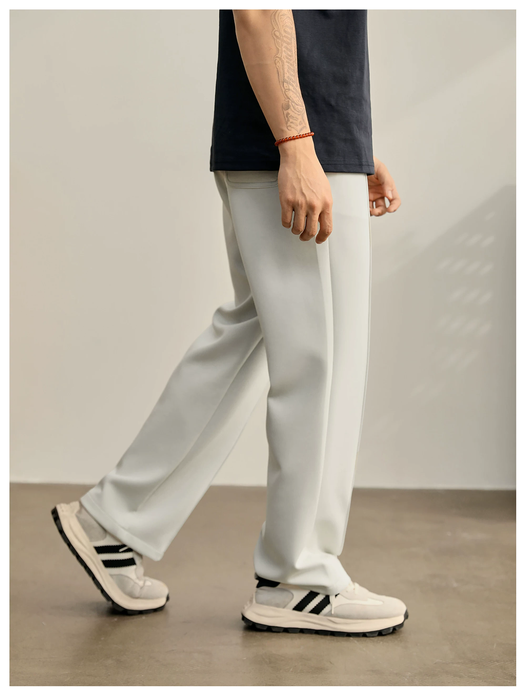 Lioren Split-Seam Straight Trousers