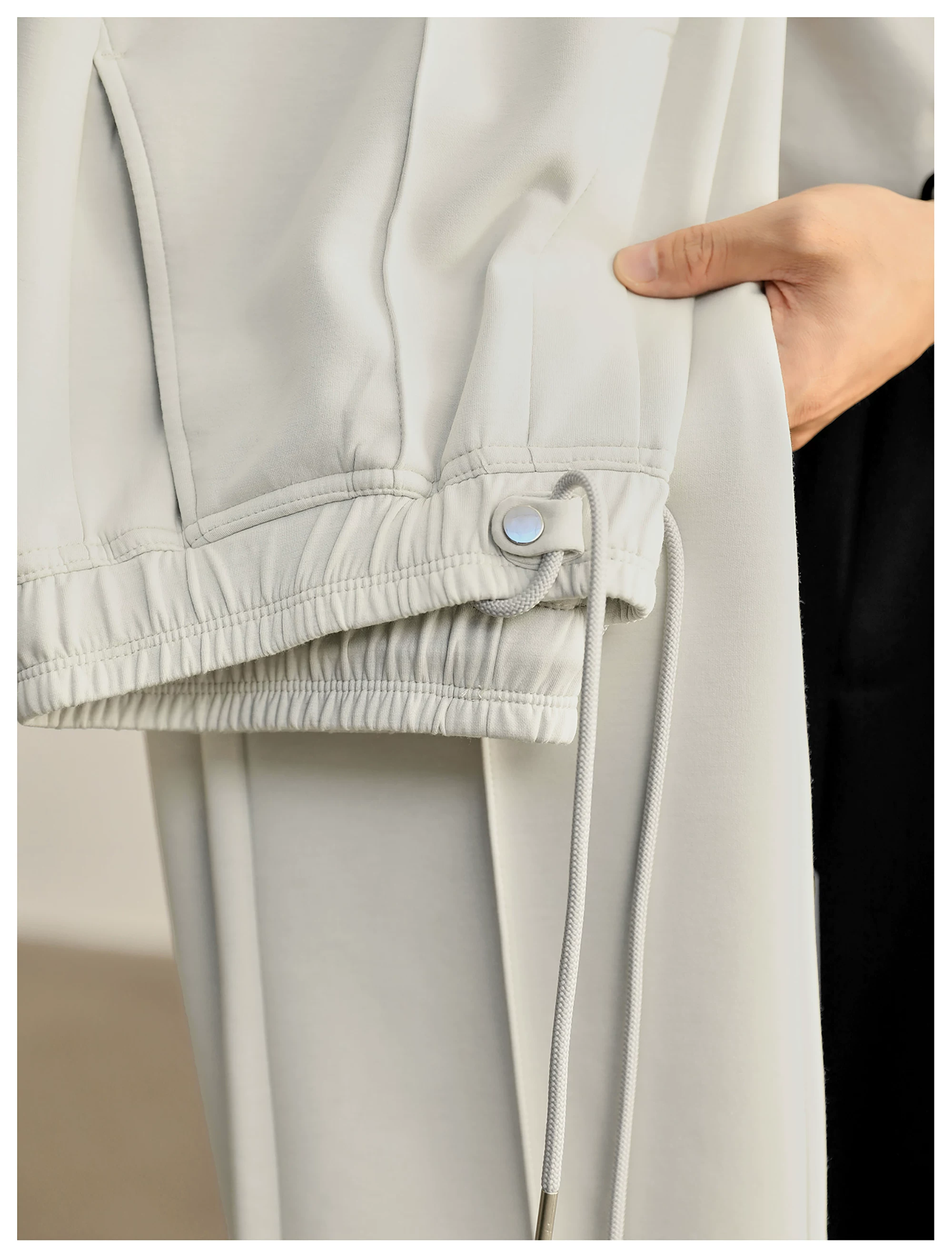 Lioren Split-Seam Straight Trousers
