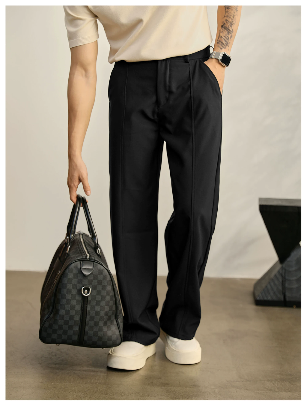 Valenor Relaxed Line Trousers