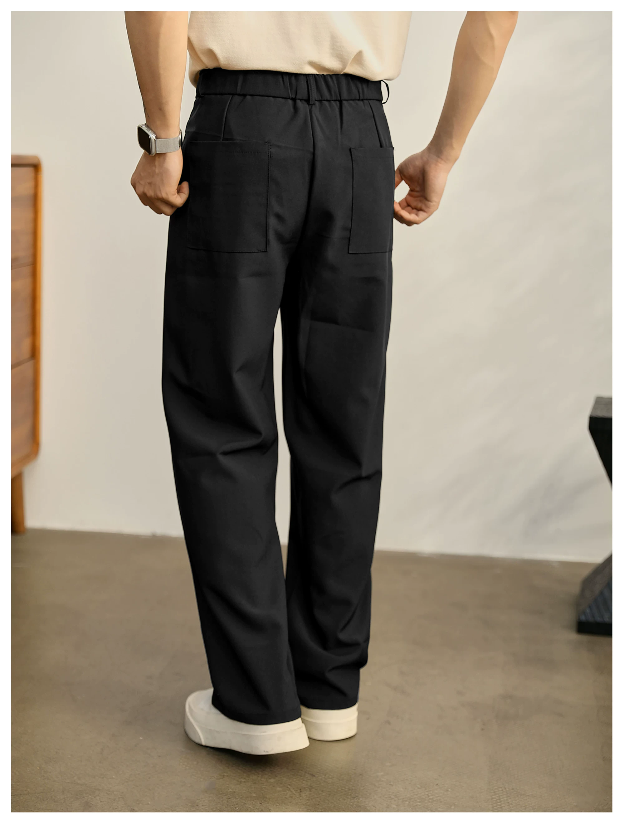 Valenor Relaxed Line Trousers