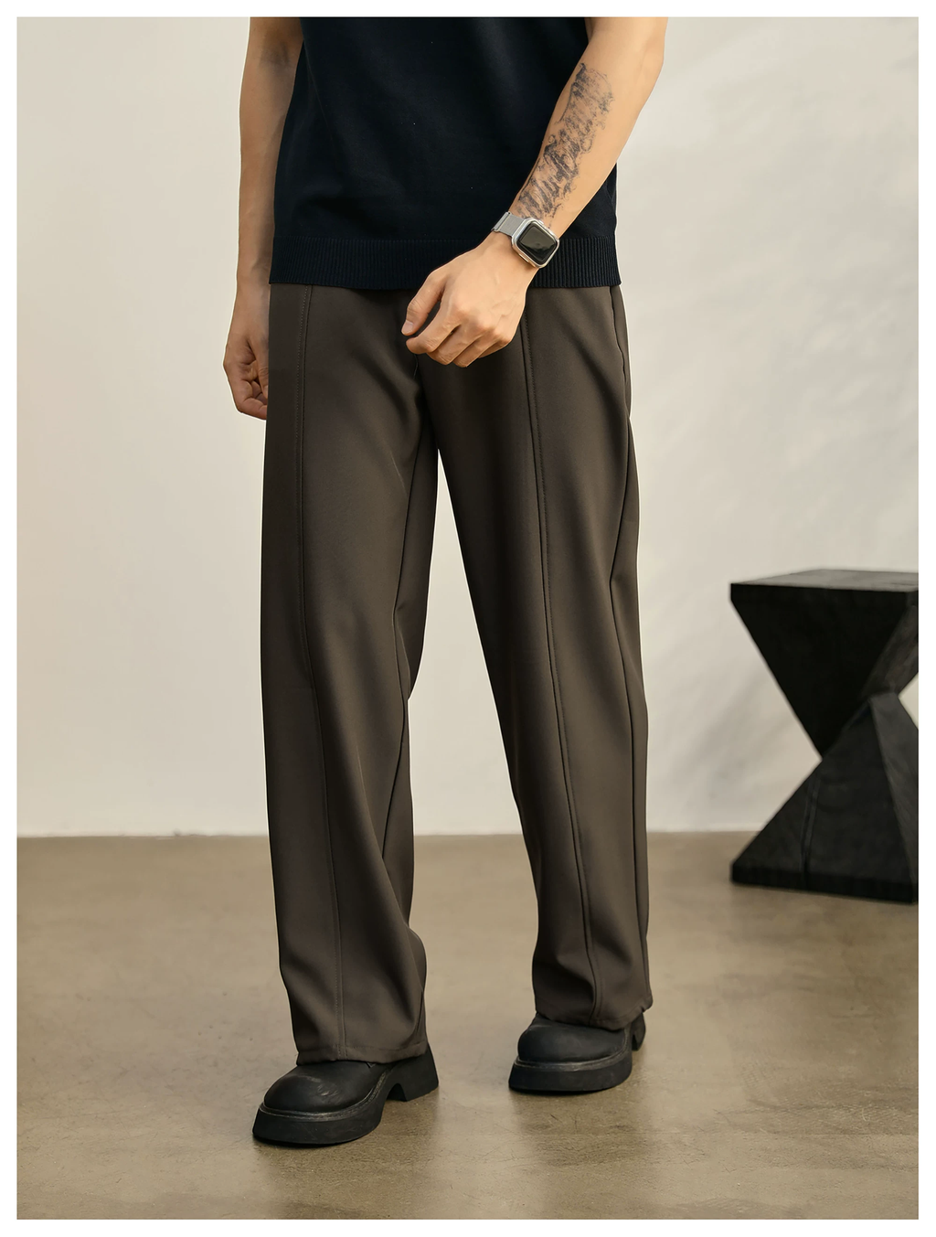 Valenor Relaxed Line Trousers