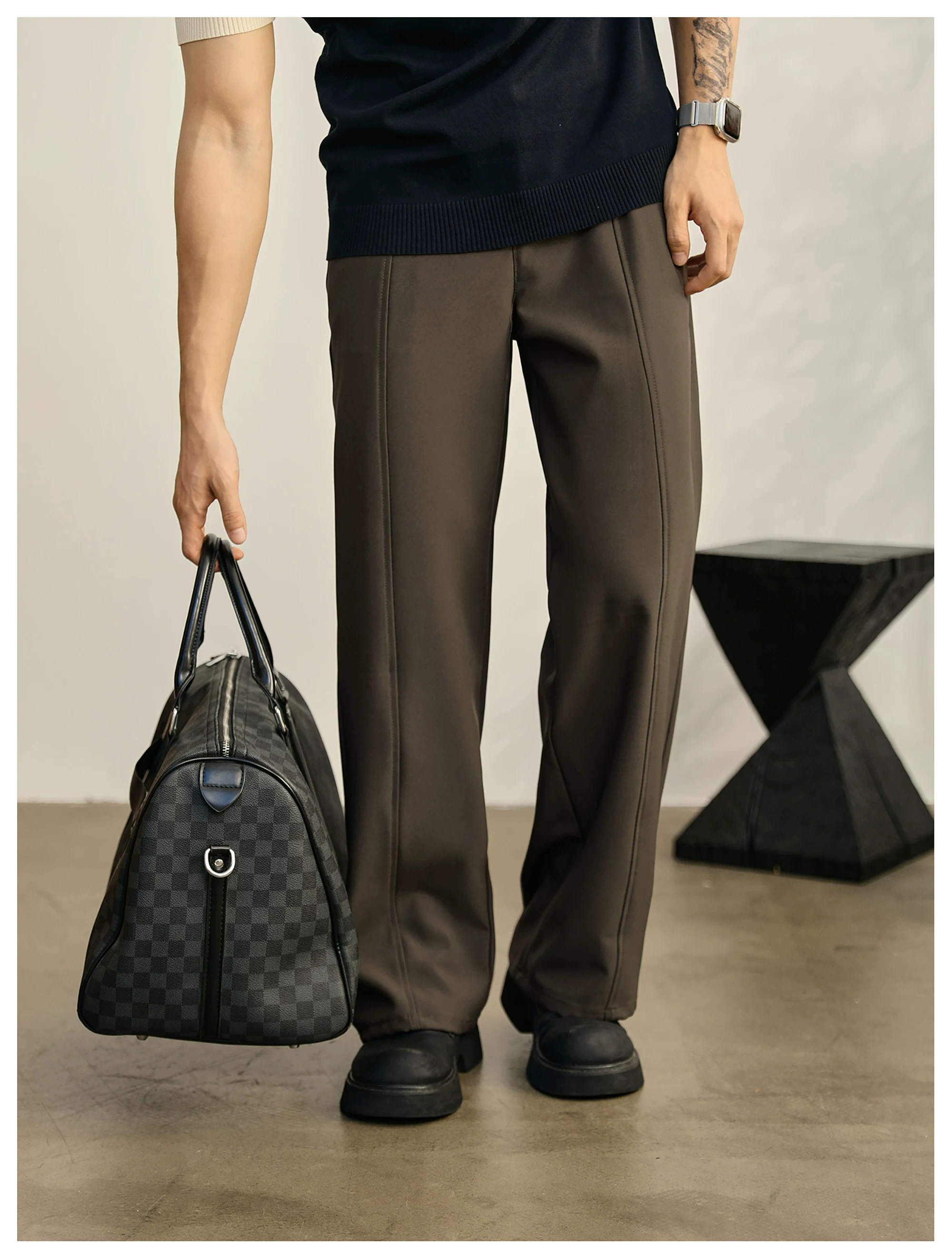 Valenor Relaxed Line Trousers