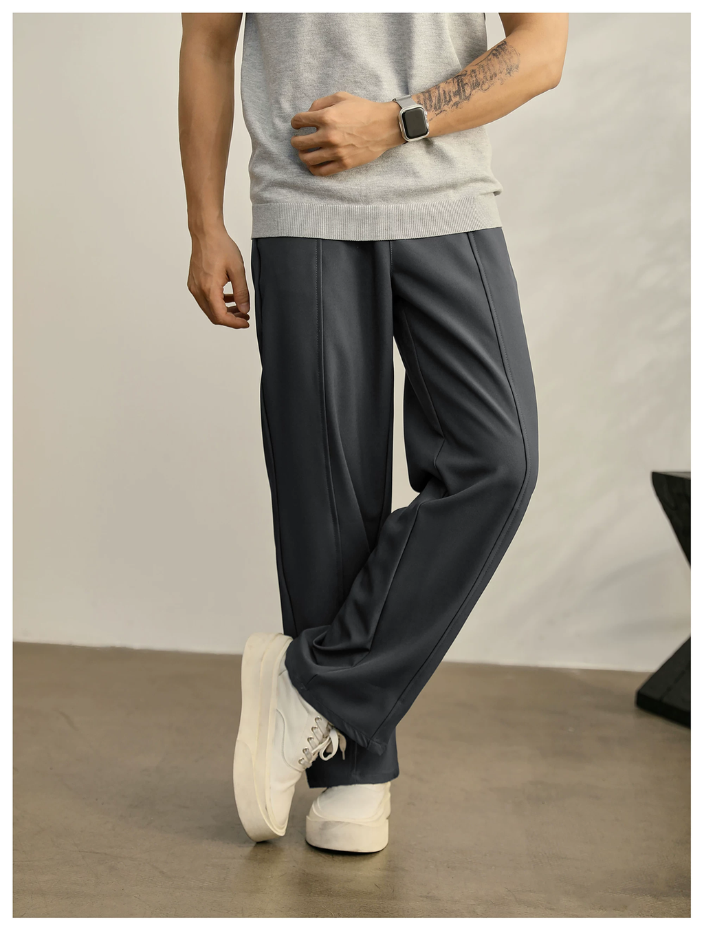 Valenor Relaxed Line Trousers