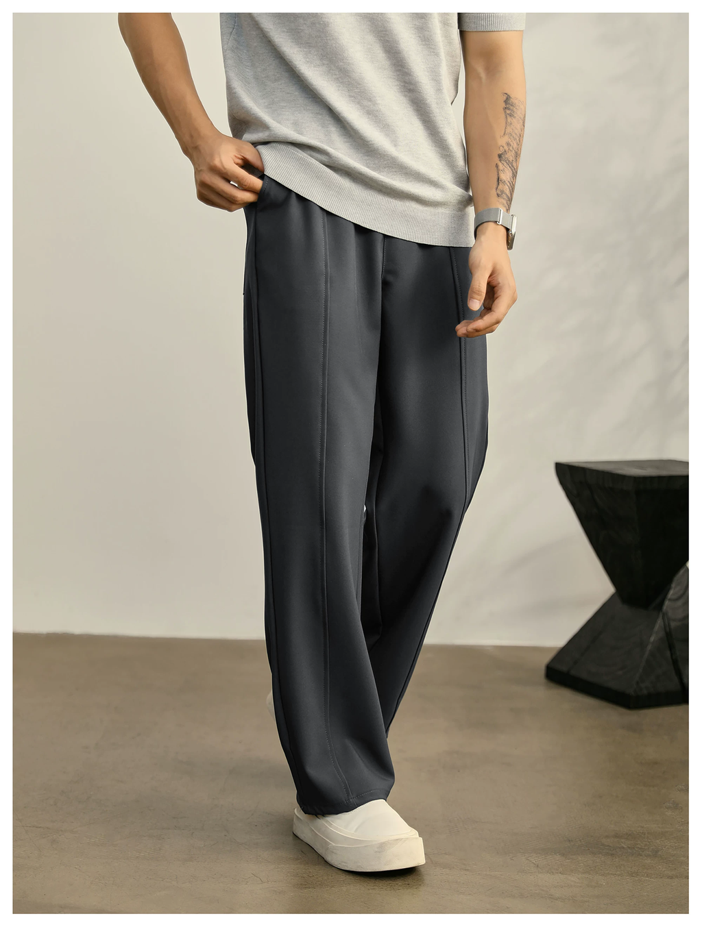 Valenor Relaxed Line Trousers