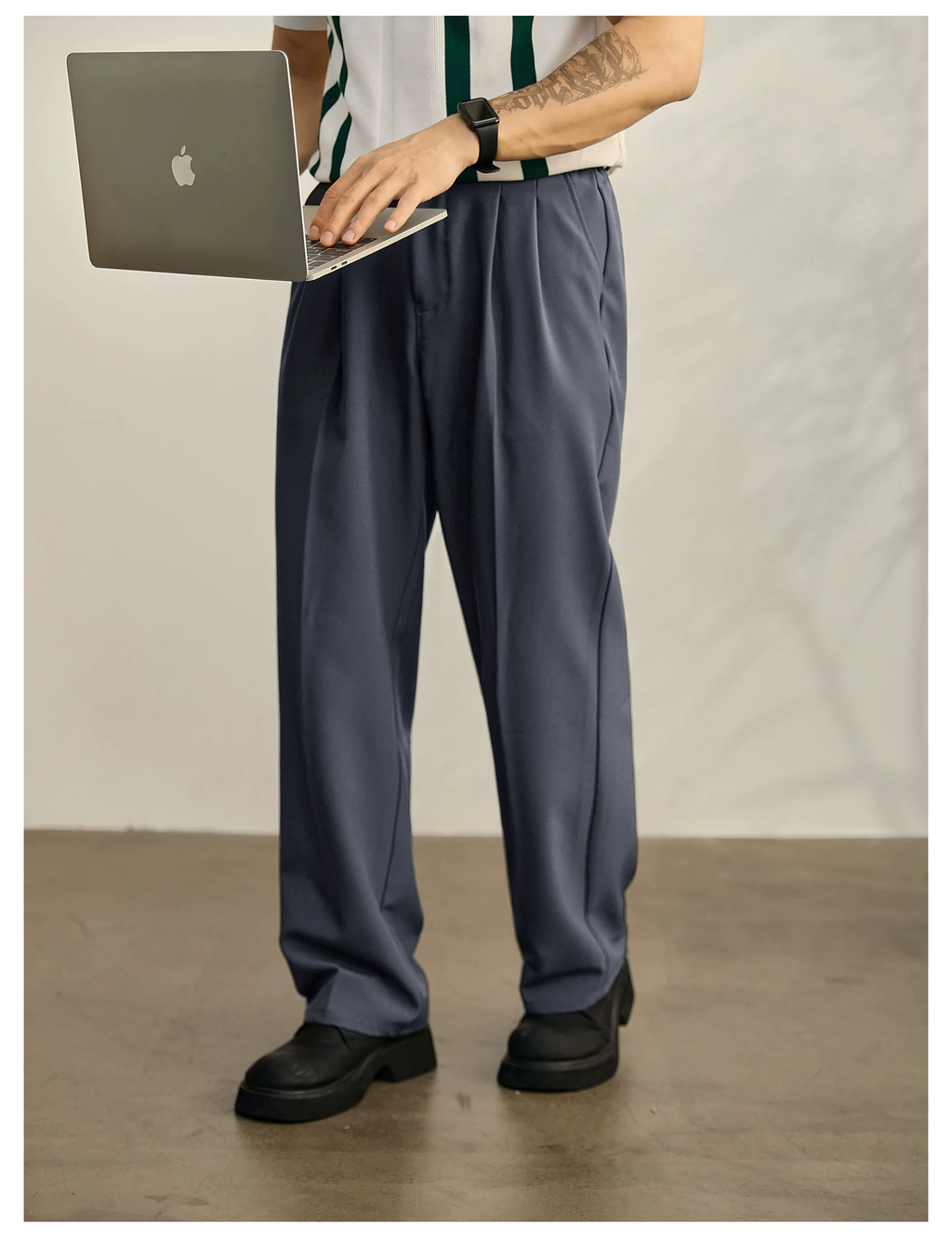 Auremont Tailored Relaxed Trousers